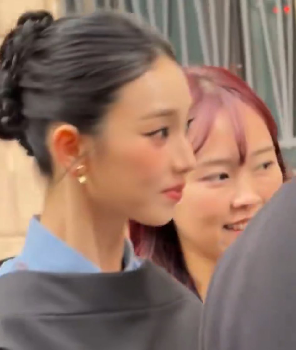 _rn_jm's tweet photo. 진심 오늘프라다카리나는기억될것입니다

KARINA AT PRADA FW26
#KarinaxPradaFW26 https://t.co/4ugYkYRRlm
