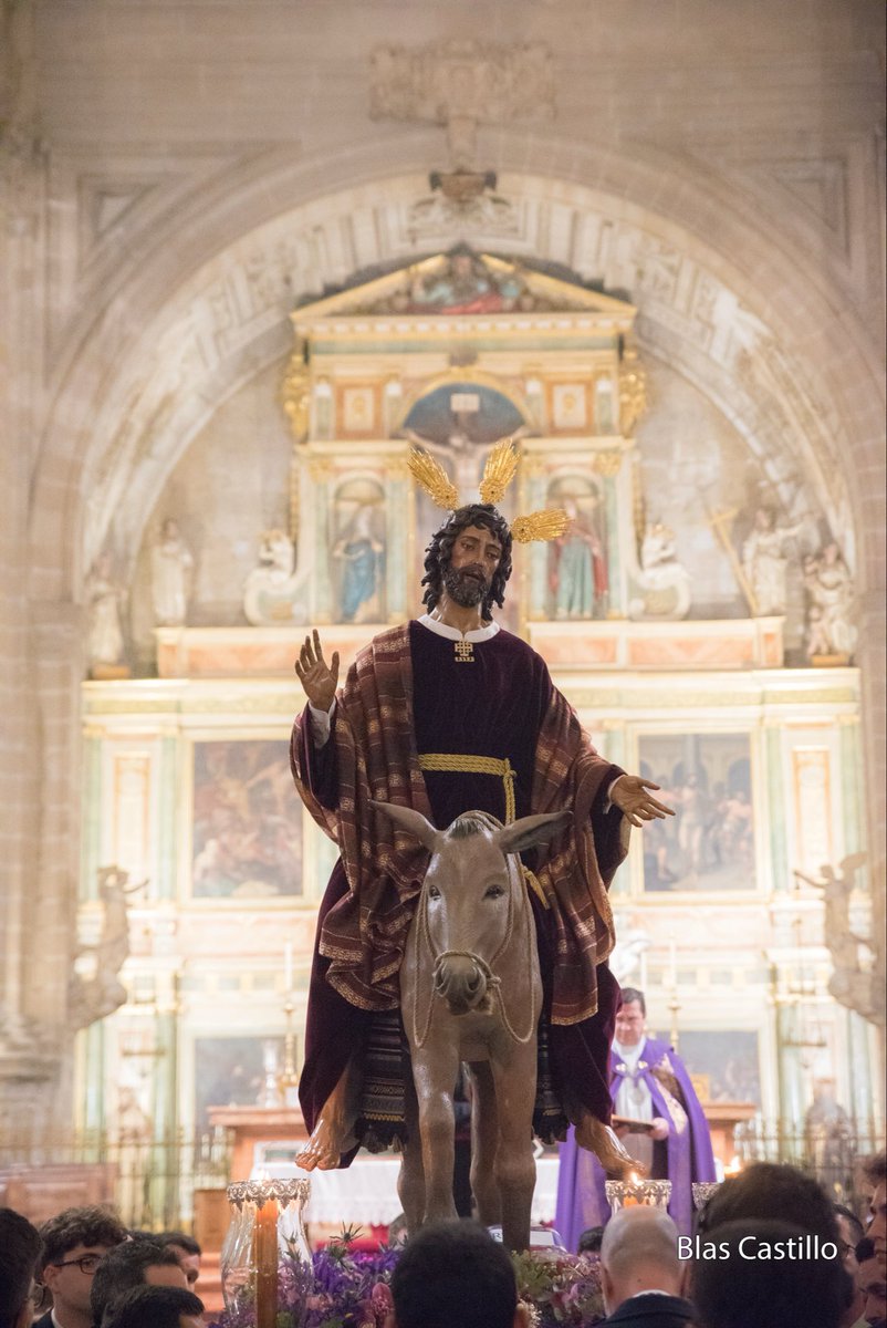 Salmo 39

Aquí estoy, Señor, para hacer tu voluntad.

📸Blas Castillo.

<a href="/Saludypazjaen/">Salud y Paz Jaén</a>