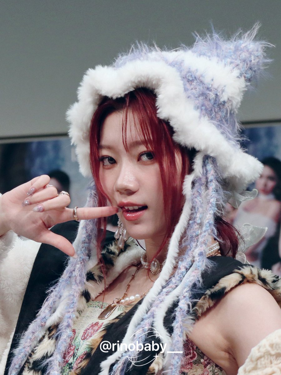 260118 IS:SUE PHASE 関西 プレミアム全員サイン会 ⸌̷̻( ᷇〰 ᷆