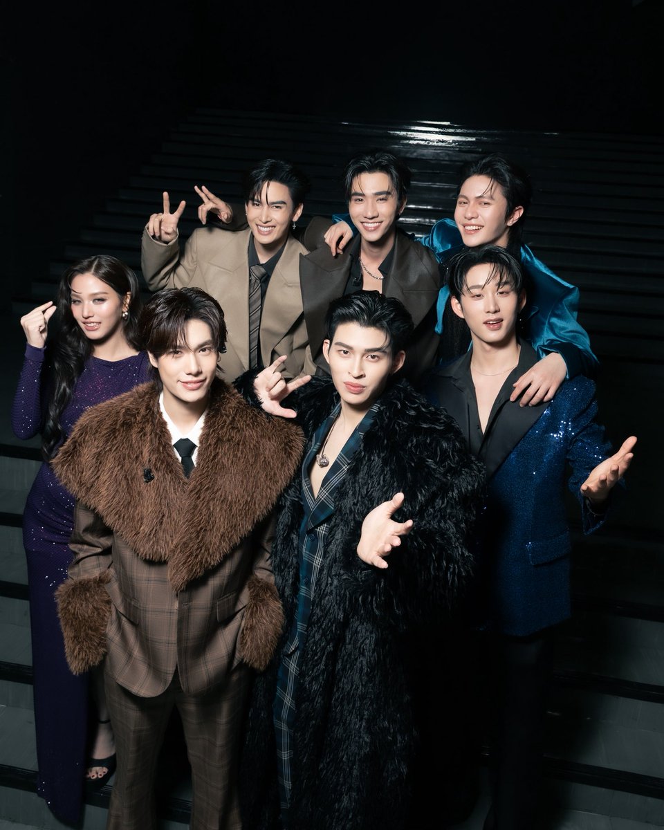 MeAndTheeGMMTV's tweet image. ถึงเวลาความสนุกแล้ว มาปาร์ตี้กันครับ 🤟 #MeAndTheeSeriesAfterParty