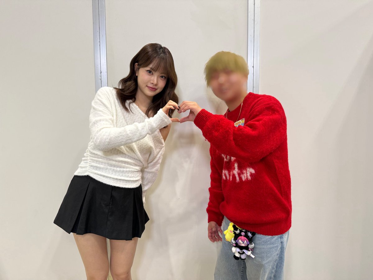 260118 spaghetti 個別ツーショット

HOT以来のツーショ楽しみにしてたのに盛大に目を瞑ってる写真になってしまった😭
#LE_SSERAFIM #홍은채 #ウンチェ
#르세라핌 #HONGEUNCHAE #은채