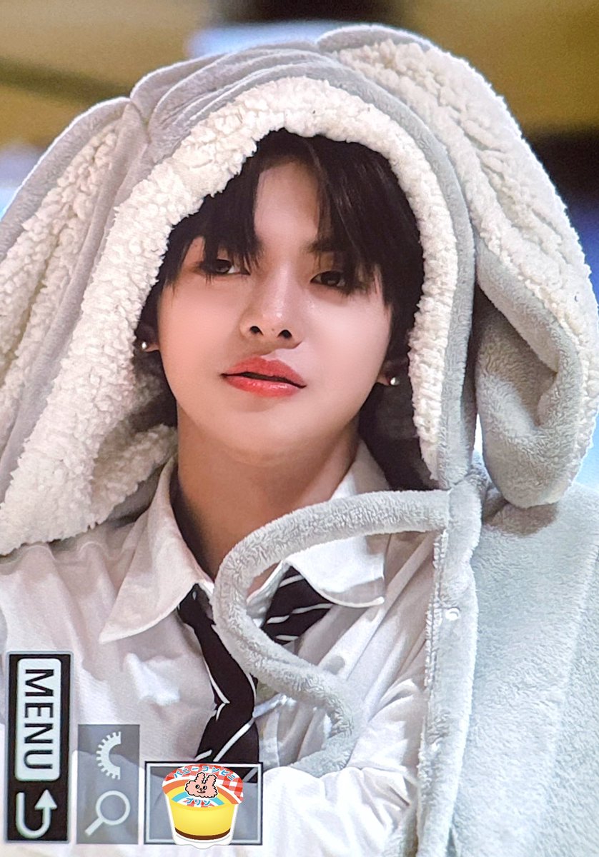 260118  짱만듀토끼🥟🥟🥟

ᘏ▸◂ᘏ ᕱ⑅ᕱ 
 (⸝⸝ · ̮ · )  · ̮ · ⸝⸝ ) 
/⌒ づ ♡⊂⌒ヽ

#리오 #LEO #이리오 #LEELEO #リオ #ALPHADRIVEONE #ALD1 #알파드라이브원