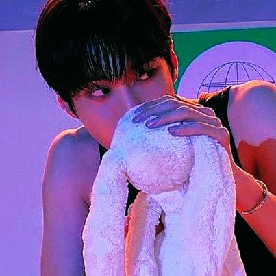 dearwave_'s tweet image. 저는 근데 스티커가 너무 좋음