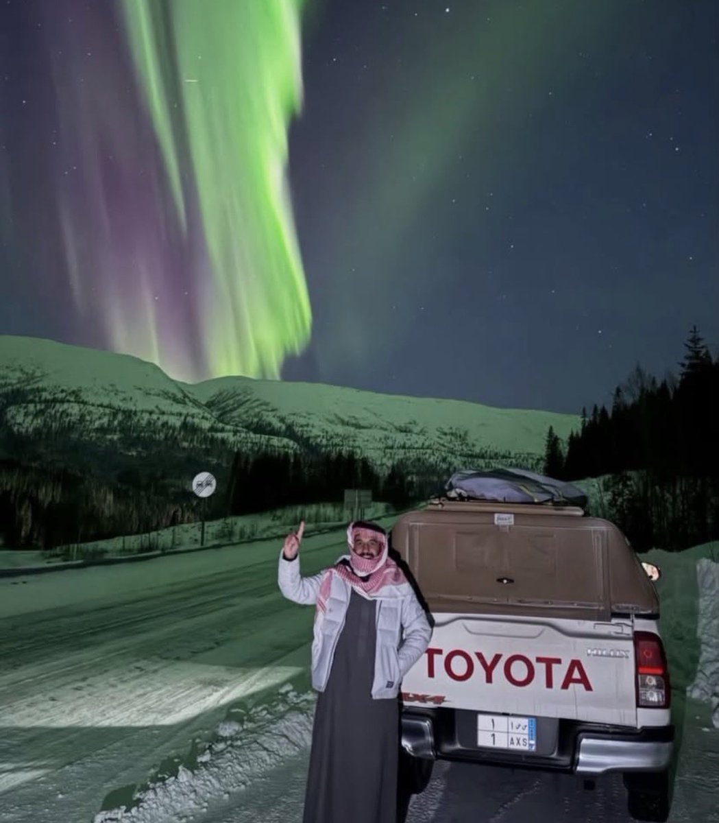 ALDOBnet's tweet image. والله تستاهل السفر بر ٣ ايام تشوف الشفق القطبي