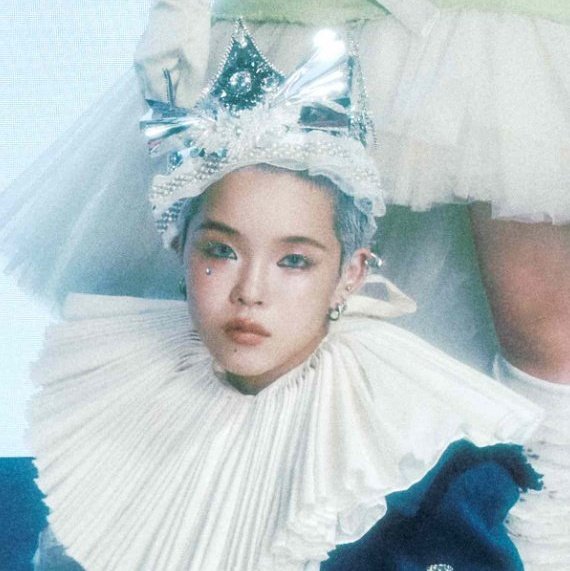 khazzplus's tweet image. amanhã é o teaser dele mds