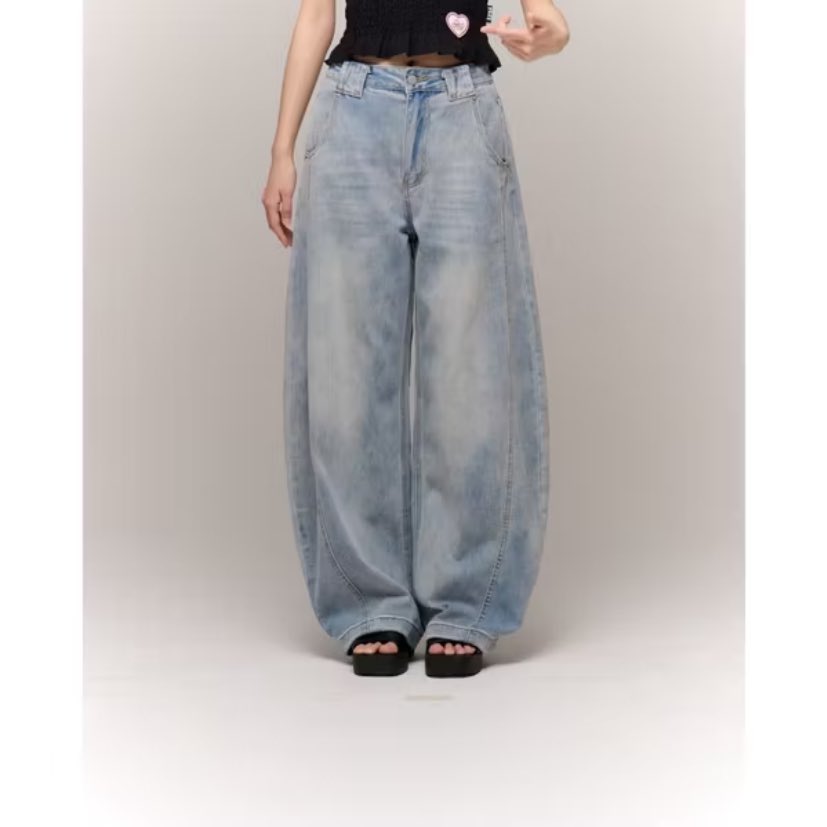 jamglimpse's tweet image. ส่งต่อ กางเกงยีนส์ prey 🪽.

เป็นทรง barrel jeans คับ ไม่มีตำหนิ
size : m เอว 26-27 , ยาว 41 , สะโพก 38-39

🪷 𓈒 380 free shipping

#ส่งต่อเสื้อผ้า #ส่งต่อเสื้อผ้ามือสอง #เสื้อผ้ามือสอง #เสื้อผ้ามือสองสภาพดี #โล๊ะตู้เสื้อผ้า #โล๊ะตู้ #cintage #riley #mon2sun #pprey