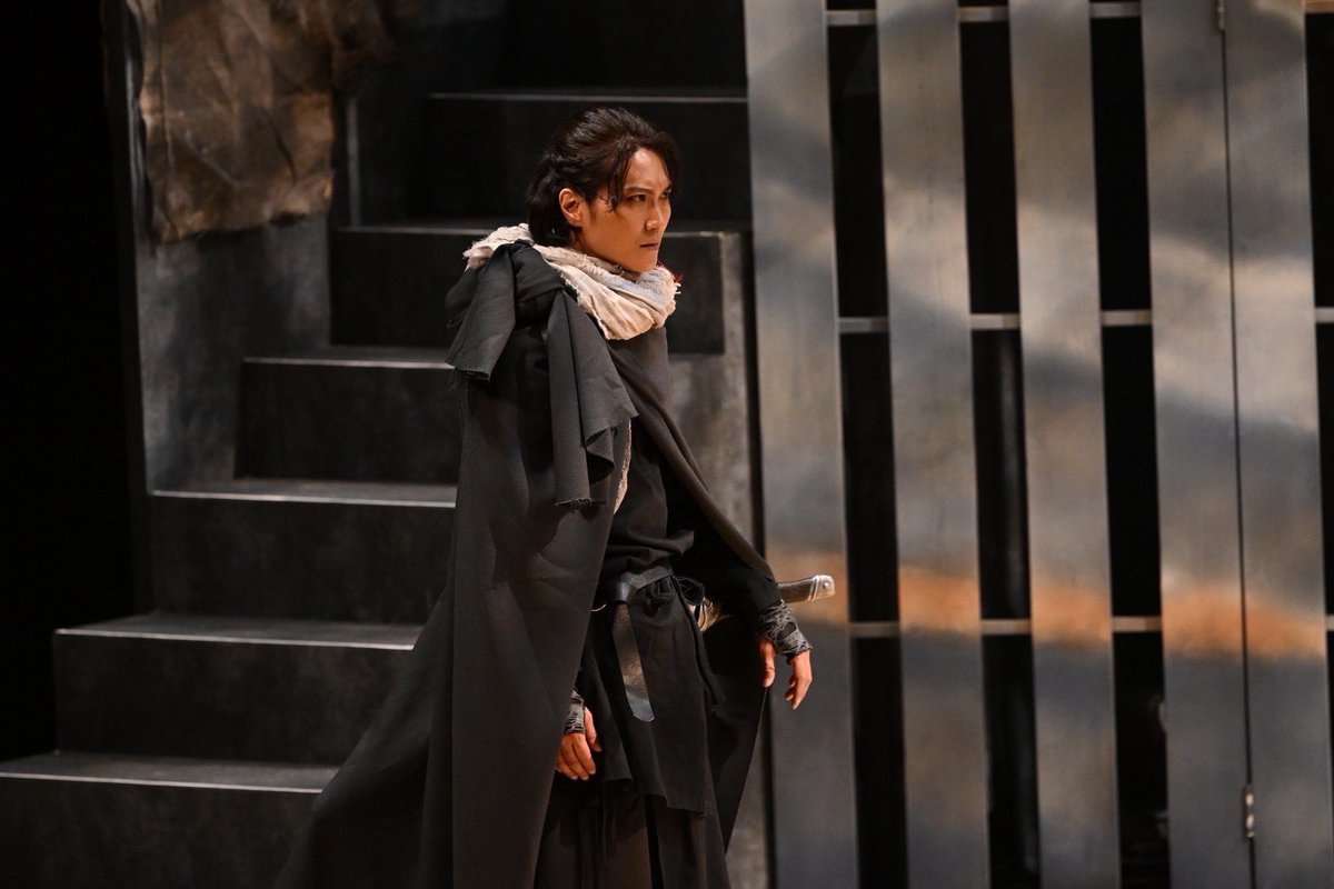 アレン座／Allen suwaru tweet media