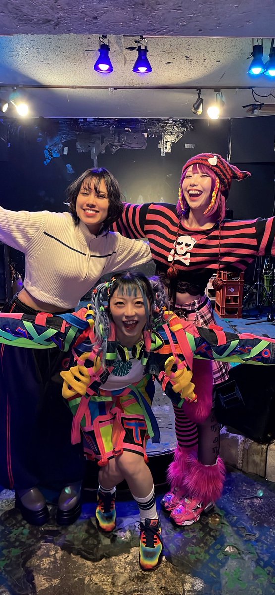 Tnaka_genshoku's tweet image. 3人の表情が今日のイベントを表してません？？ #うちらのベアーズ