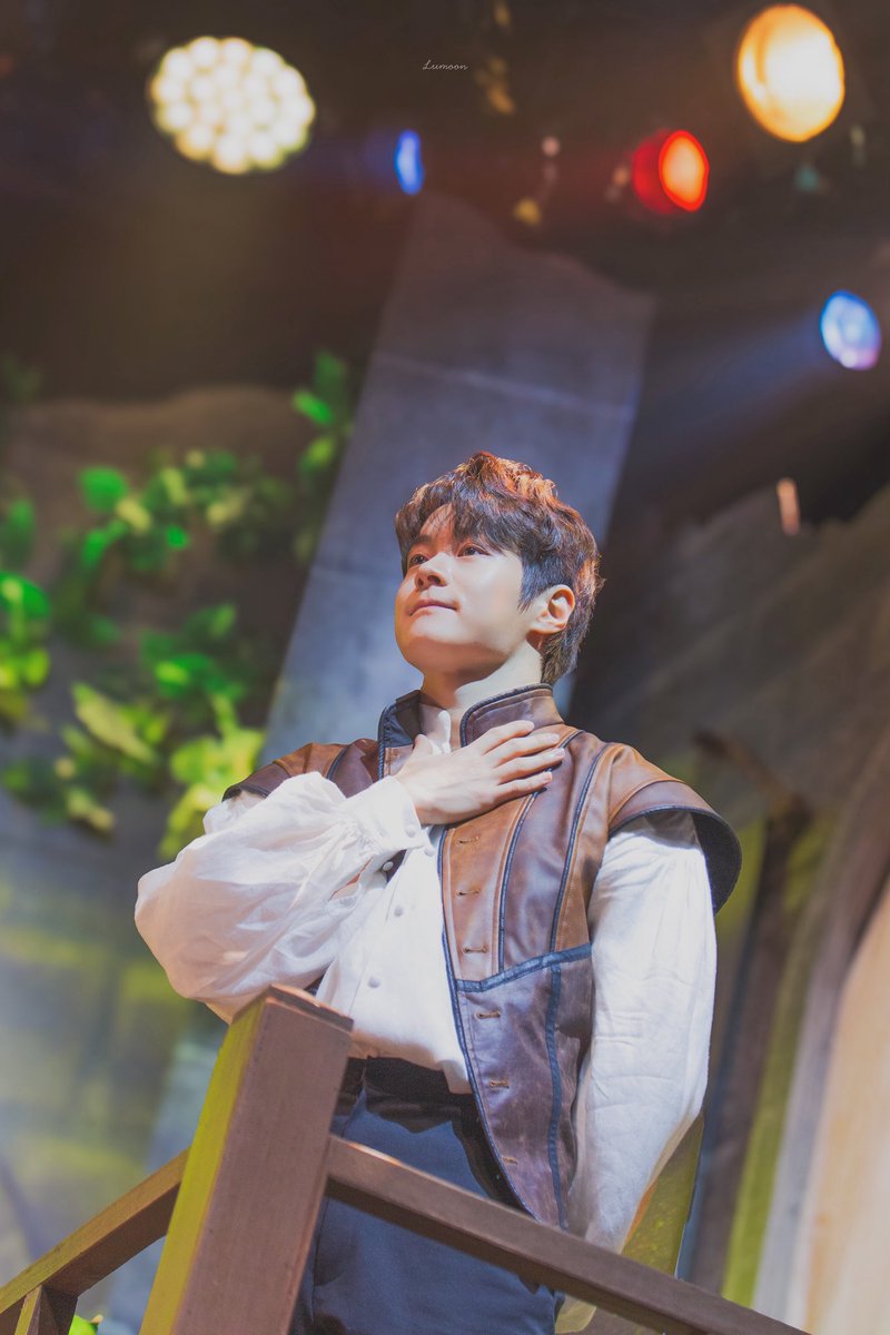 260118낮 엘시노어
커튼콜

버나르도 | #김경록
프란시스코 | #김기택