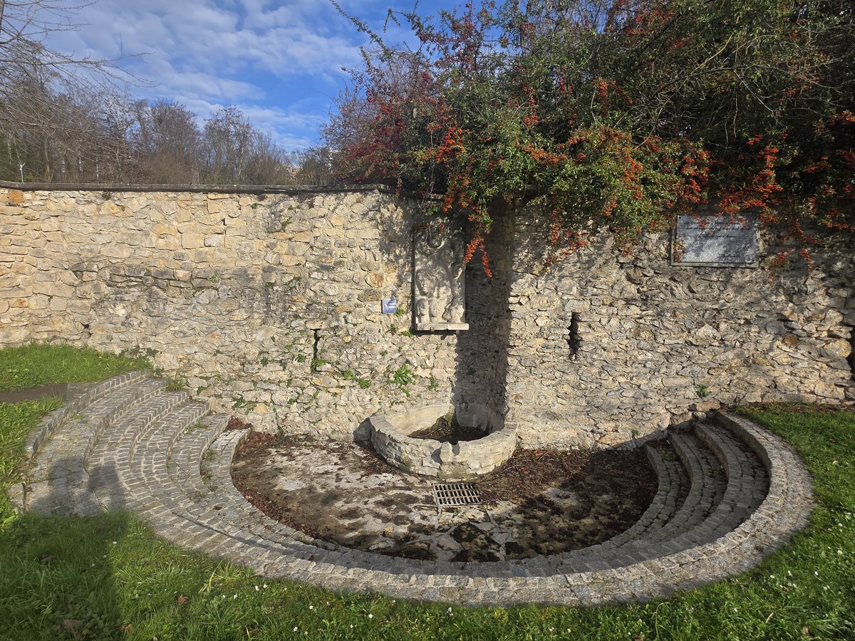 [정국진이 정치하는 이유-1탄] 이 사진 속에 그 이유가 담겨 있습니다. 뭘까요? 답은 유튜브 쇼츠로 공개하겠습니다. (힌트: 한국에도 잘 알려진 유명 소설과 관련 있음!) #새미래민주당 #경기지사 출마예정자 #정국진