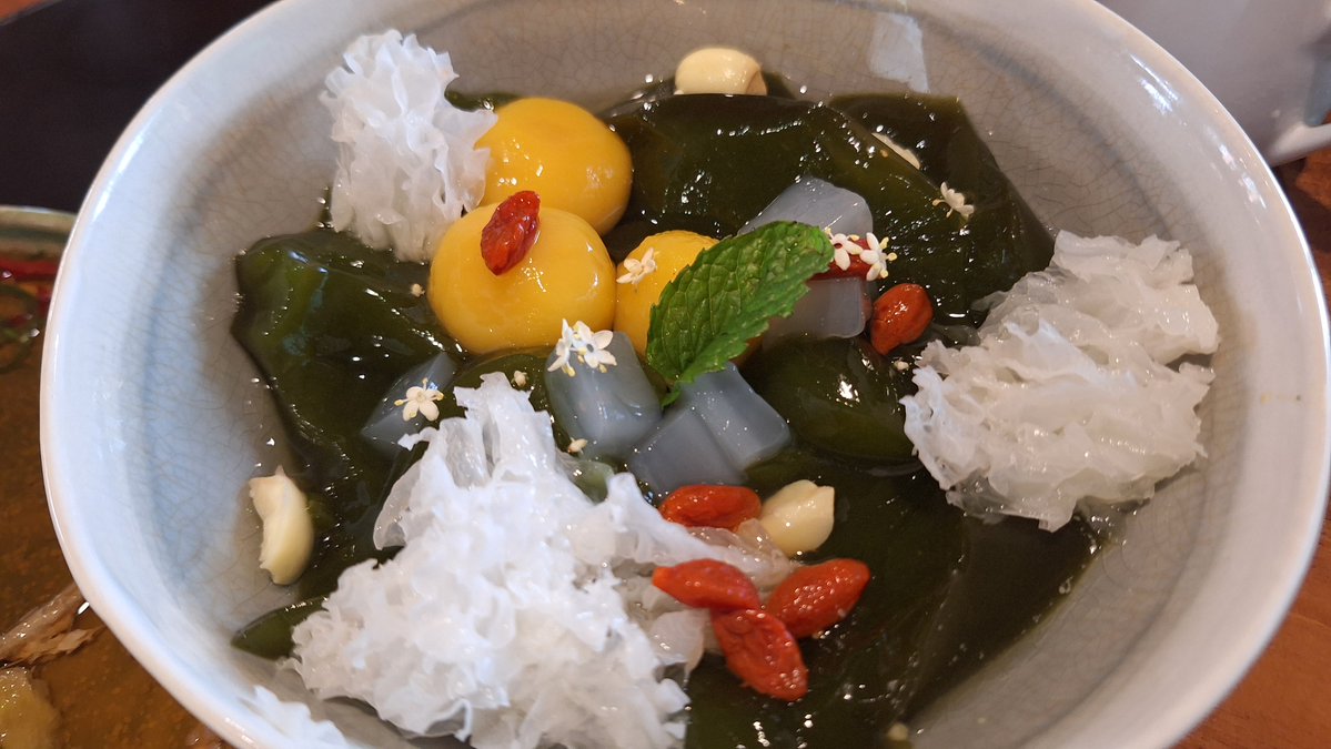 es cingcau di Rempha. enak.