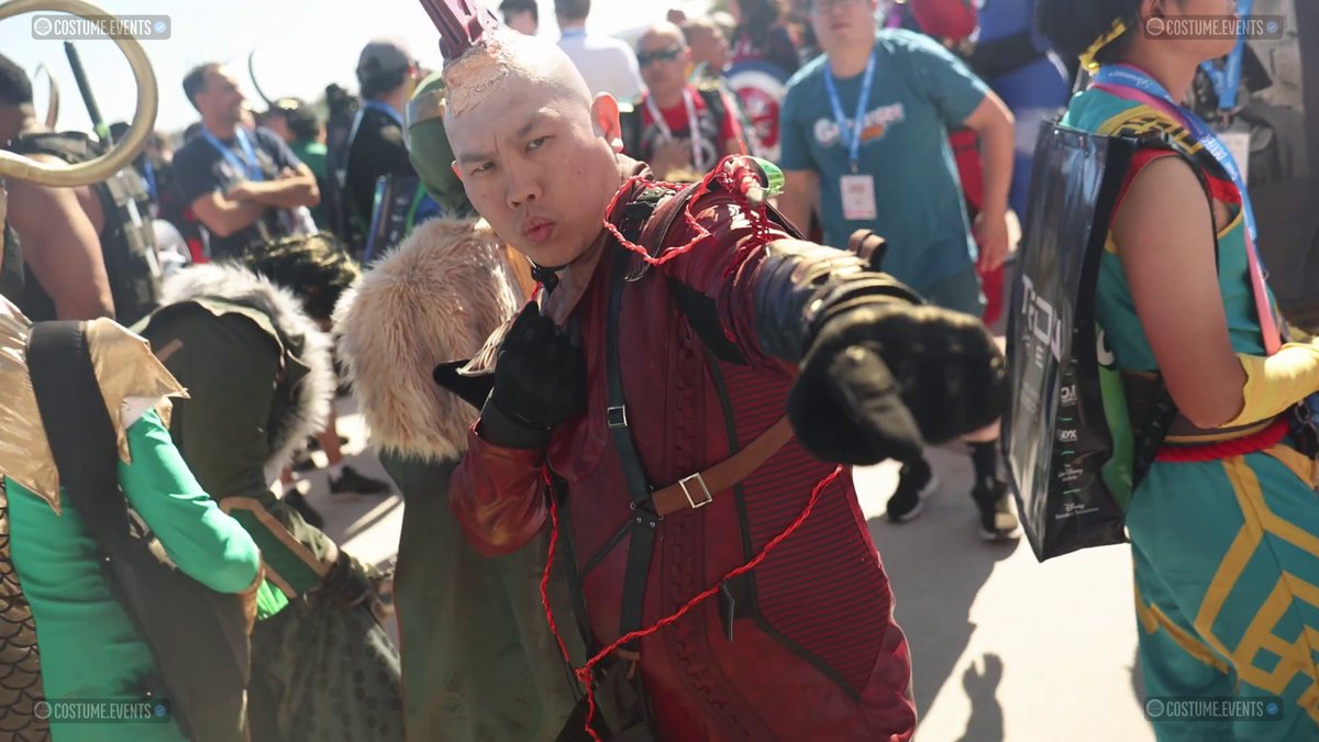 CostumeEvents's tweet photo. Cosplay Frame – EP 42

Respect Full People
📸 Credit: Justine Cosplay

@CostumeEvents  is designed to spotlight cosplay events and creators – to help cosplay culture grow even more.
.....
#cosplayer
#cosplayer
#CosplayFrame
#CosplayCommunity
#CostumeEvents https://t.co/6eUSDRLBeT