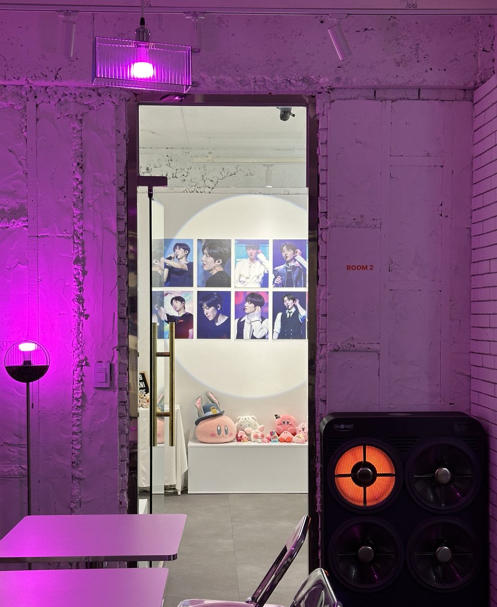 𝑫𝑶𝑼𝑿 tweet media