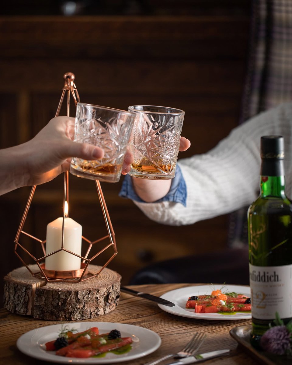 Don’t miss out on getting into the Burn’s Night 2026 spirit! We’re gifting our customers a 25ml dram of Glenfiddich Scotch - just head over to your <a href="/YoungsPubs/">Young's Pubs</a> On Tap app to find your treat!🏴󠁧󠁢󠁳󠁣󠁴󠁿🥃

#youngspubs #burnsnight #london #teddington #youngsrooms #thepark