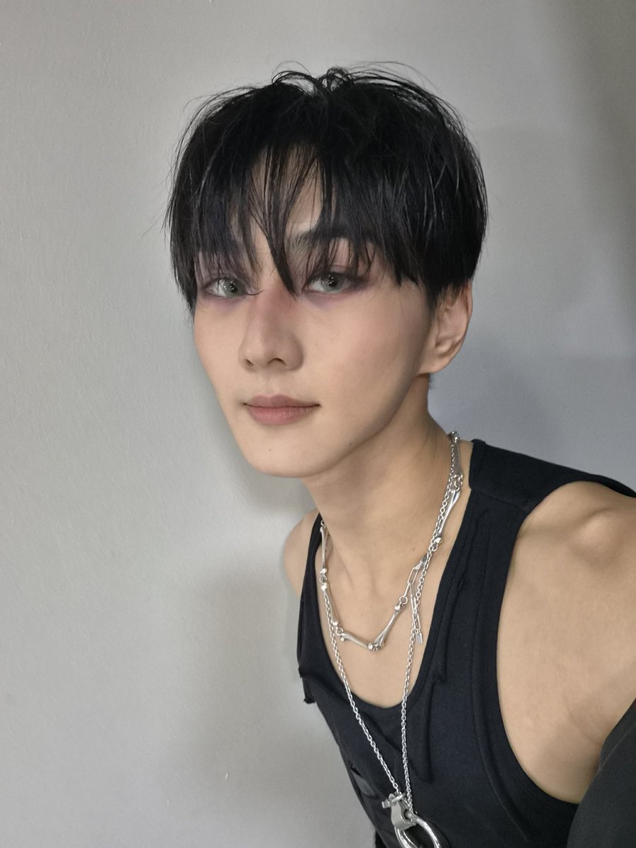 jungwonfeeds's tweet image. IM SCREAMING