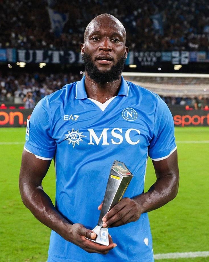 ÖZEL 🚨⚫️⚪️

BEŞİKTAŞ, ÖNÜMÜZDEKİ HAFTA
ROMELU LUKAKU İÇİN NAPOLİ İLE GÖRÜŞME PLANLADI. ✈️

AYNI ZAMANDA MENAJERİ İLE DE 
YÜZ YÜZE GÖRÜŞME OLACAK. 🤝

LUKAKU İÇİN SUNULAN RAPORA
SERGEN YALÇIN’DAN ONAY ÇIKTI. ✅

“OLABİLECEKSE OLSUN” DİYOR 
SERGEN YALÇIN. 👀