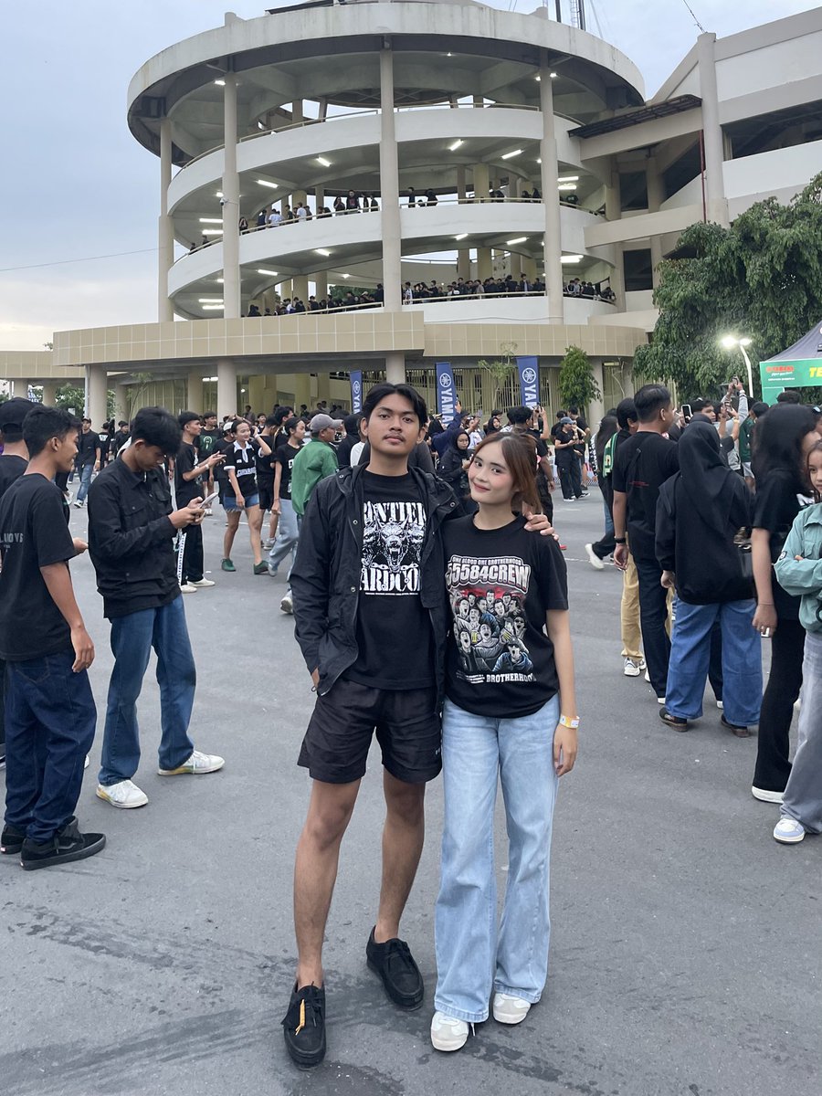 rexsa76's tweet image. football,brotherhood, love, and stories that never end