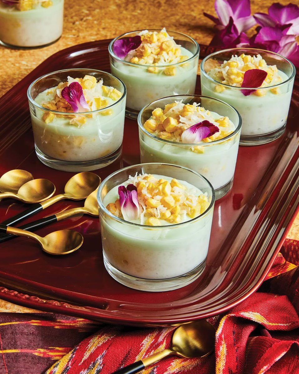 Coolfooddude's tweet photo. Sweet and creamy. Make Thah Ko, a layered Thai corn & tapioca pudding topped with coconut cream. Perfect for home cooks craving a taste of Thailand. https://t.co/KwBhBKO4mG @arnoldmyint #FamilyThai #ThaiDesserts #ThahKo #CoconutPudding #LayeredDessert https://t.co/S6qpDfYQGH