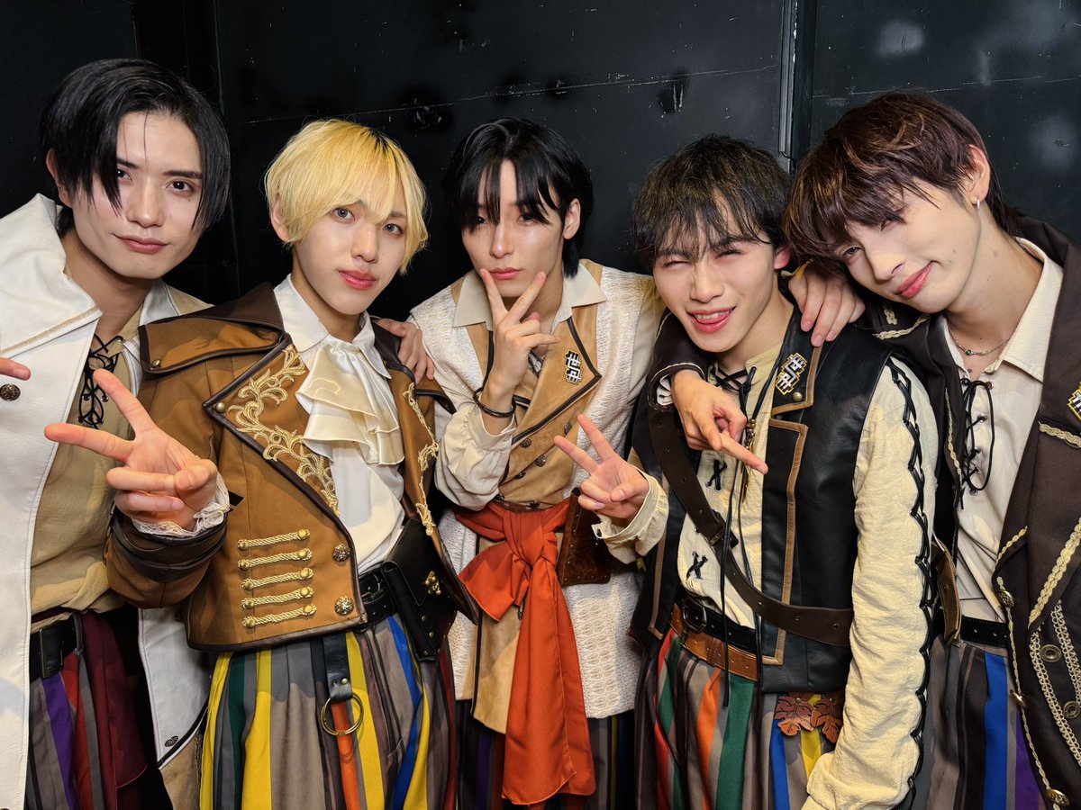 世が世なら!!! (@yogayo_official) / Posts / X