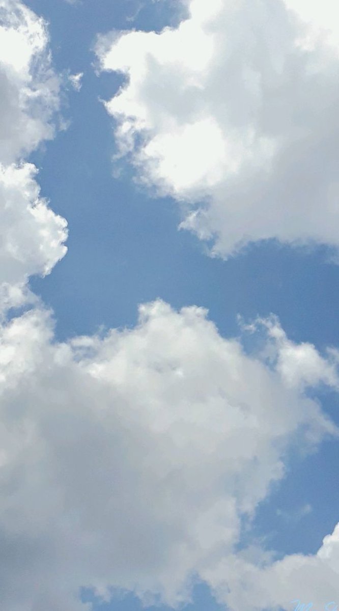 bsalways's tweet image. 新しい靴買ったけど歩きにくくて後悔 🌀