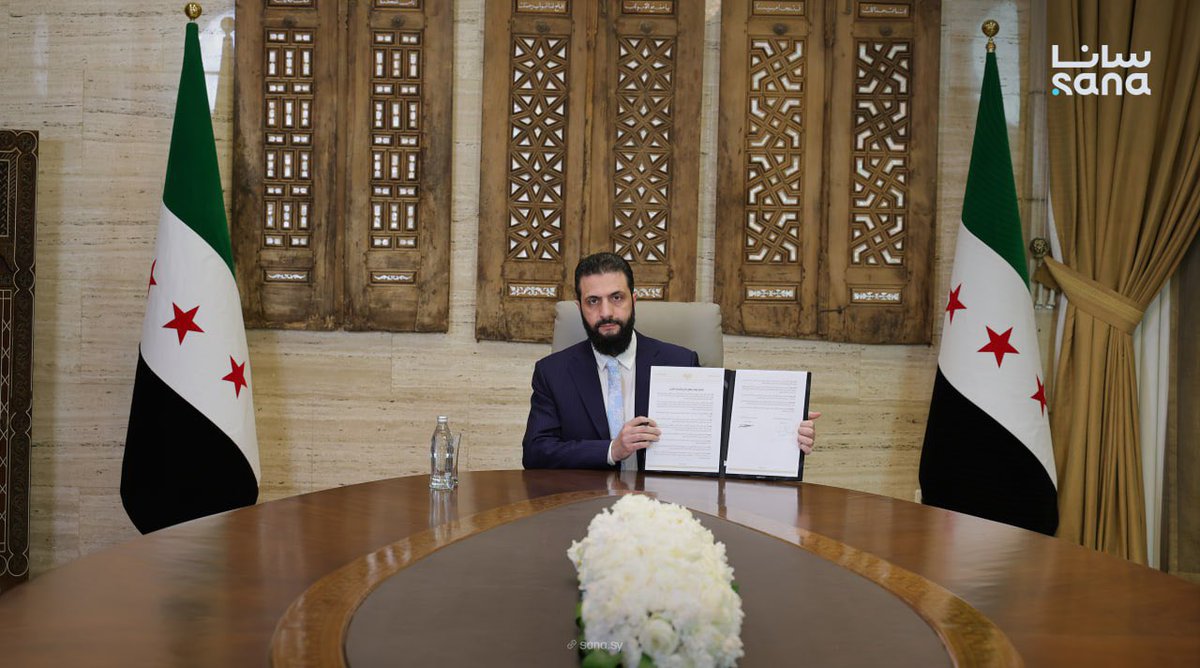 Bugün Suriye’de İsrail’in değil, Türkiye’nin tezi sahaya hakim oldu.

Bu kazanımda :
Cumhurbaşkanı Erdoğan bir kez daha liderliğini gösterdi.

Dış İşleri Bakanlığı 
Savunma Bakanlığı
Milli İstihbarat Teşkilatı 

Büyük alkışı hak etti.

<a href="/RTErdogan/">Recep Tayyip Erdoğan</a> 
<a href="/TC_Disisleri/">T.C. Dışişleri Bakanlığı</a> 
<a href="/tcsavunma/">T.C. Millî Savunma Bakanlığı</a>