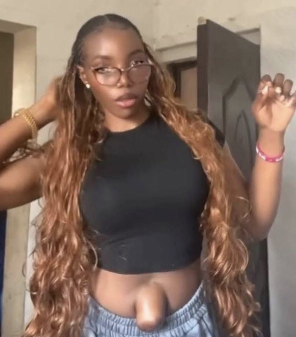 She got what it takes to be a lesbian