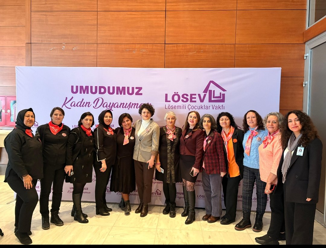 BAZI KAHRAMANLAR PELERİN TAKMAZ,
BİZİM KAHRAMANIMIZ <a href="/ustunezer/">Dr. Üstün EZER</a> HOCAMIZ GÜCÜMÜZ SEVGİ VE İYİLİK..
LÖSANTE TAM RUHSAT İSTİYORUZ.🧡
<a href="/drmemisoglu/">Prof. Dr. Kemal Memişoğlu</a> 
<a href="/saglikbakanligi/">T.C. Sağlık Bakanlığı</a> 

#LösanteyeTamRuhsat
 <a href="/losev1998/">LÖSEV</a>
<a href="/hulya_unver/">Hülya ÜNVER</a> 
<a href="/julidearifoglu/">Dr.Julide Arifoğlu</a>
<a href="/BusraGungorSHU/">Büşra Güngör..</a>
<a href="/aysegciftc/">Aysegul Çiftçi</a>
<a href="/fettahay16/">Fettahay16</a> <a href="/canbulattburcu/">Burcu Canbulat</a>