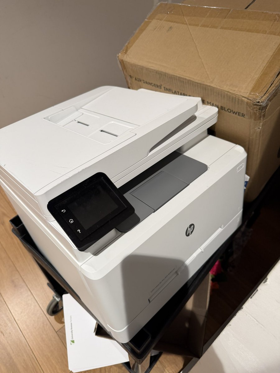 StripMallGuy tweet media