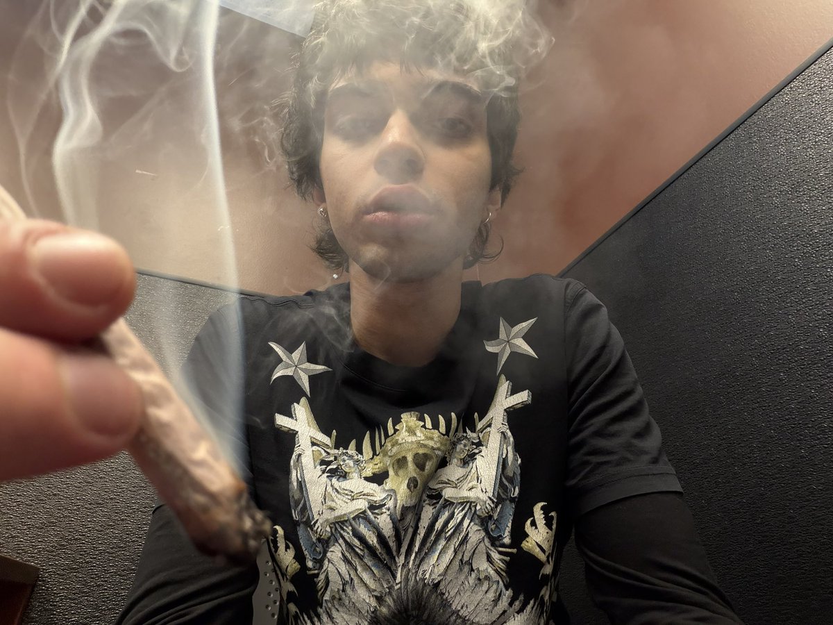 twentythree tweet media