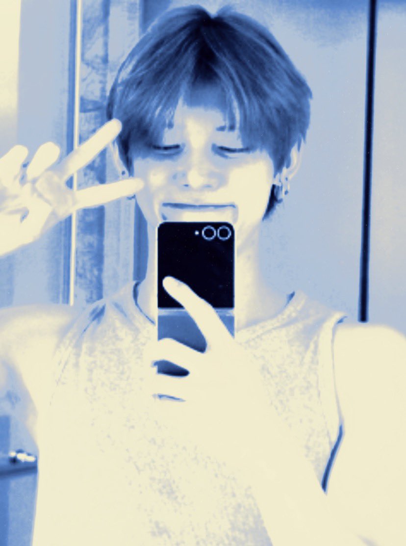 james. off tweet media