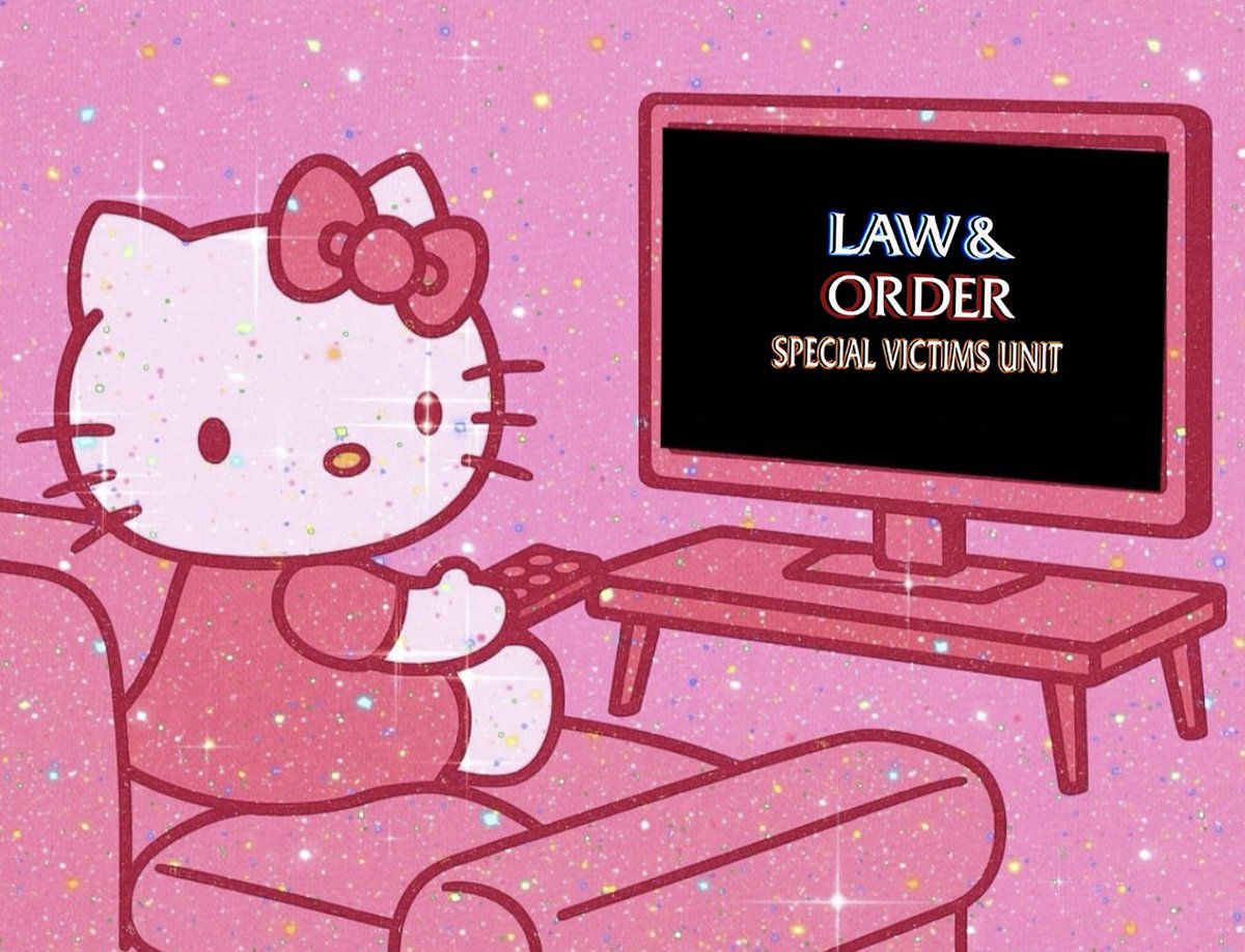 livswineglasss's tweet image. girls be like: im watching my comfort tv show 

The show: