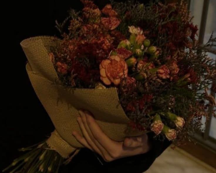 عسَى المُقبِلات من سِنيني زاهِيات