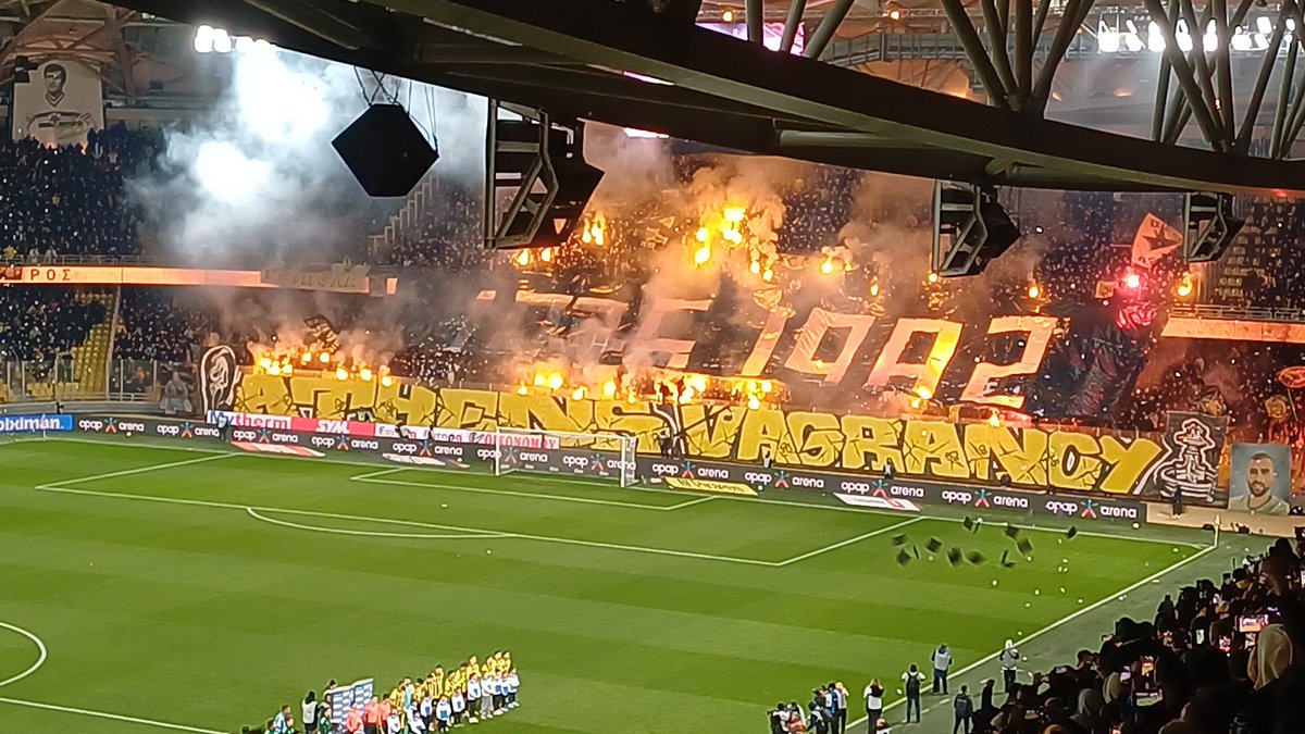 γαϊδούρι tweet media