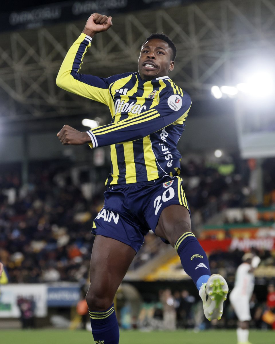Fenerbahce's tweet image. Çubuklu ile ilk gol: Anthony Musaba! 💪