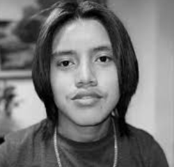 No olvidemos el 1er intento de Sandra Torres de desestabilizar al gobierno de Arévalo:

El asesinato de Jorge "Farruko" Pop en manos de la mara 18 y el Lobo.    

Hoy vemos algo similar pero a mucho mayor escala, justo antes de elecciones de magistrados y la salida de C. Porras.