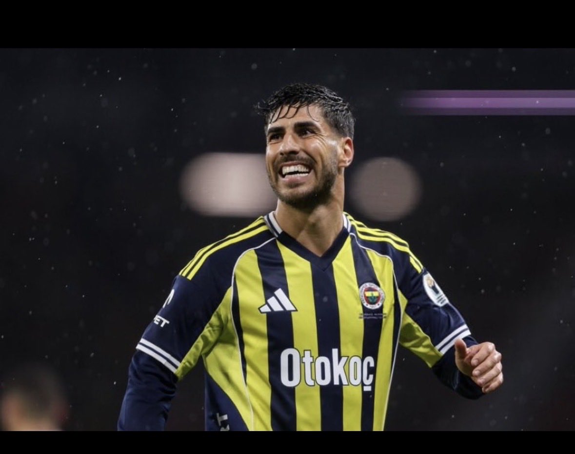 ✍️Bugün maçı yıldızlarımız Talisca ve Asensio nun şahsi beceri ve klas ayakları almıştır..

Fenerbahçe çok acil Kanat ve sol stoper almalı Kante ile birlikte..

Sadettin Saran bunları yapmak zorundasın..

<a href="/torunogullarifb/">Ertan Torunoğulları</a> lütfen Kante transferini bitir..❗️

#ALYvFB <a href="/sozfb2025/">Söz Fenerbahçe</a>