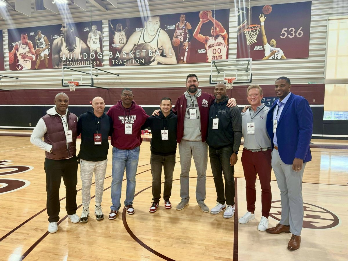 Awesome weekend back seeing the Road Warriors &amp; celebrating the Final Four Team! #HailState ⁦<a href="/HailStateMBK/">Mississippi State Men's Basketball</a>⁩