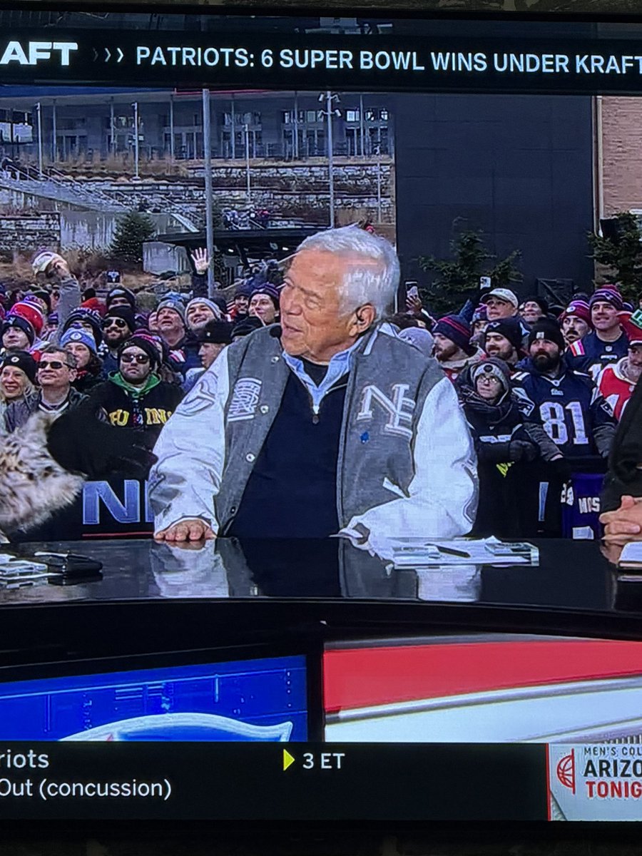 Uncle_Bebo's tweet photo. @SeanTPendergast @SethCPayne Return of the Letterman jacket curse? https://t.co/dtQyMBRNJW