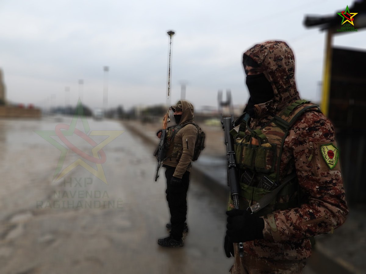 HxpRojava's tweet photo. ▪️Emê bi serkevin

#hxp #rojava #syria #qsd https://t.co/LLoHwFQCEG