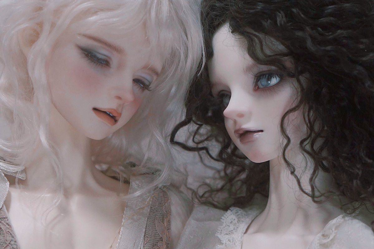 もう一人の私💧🩸
volks - lucas sweet dream  makeup by myself
volks - chris makeup by <a href="/ShukoMeiko/">鐘江銘浩</a> 

#うちの子かわいい
 #ttfaceup