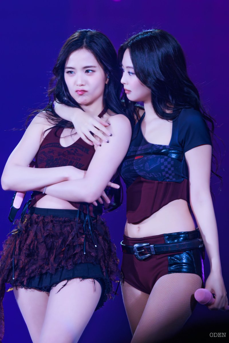 ODEN_favorite's tweet photo. 260118 BLACKPINK WORLD TOUR <DEADLINE> IN TOKYO
#BLACKPINK #블랙핑크
#JENNIE #김제니
#JISOO #김지수 https://t.co/VJAEPBD37X