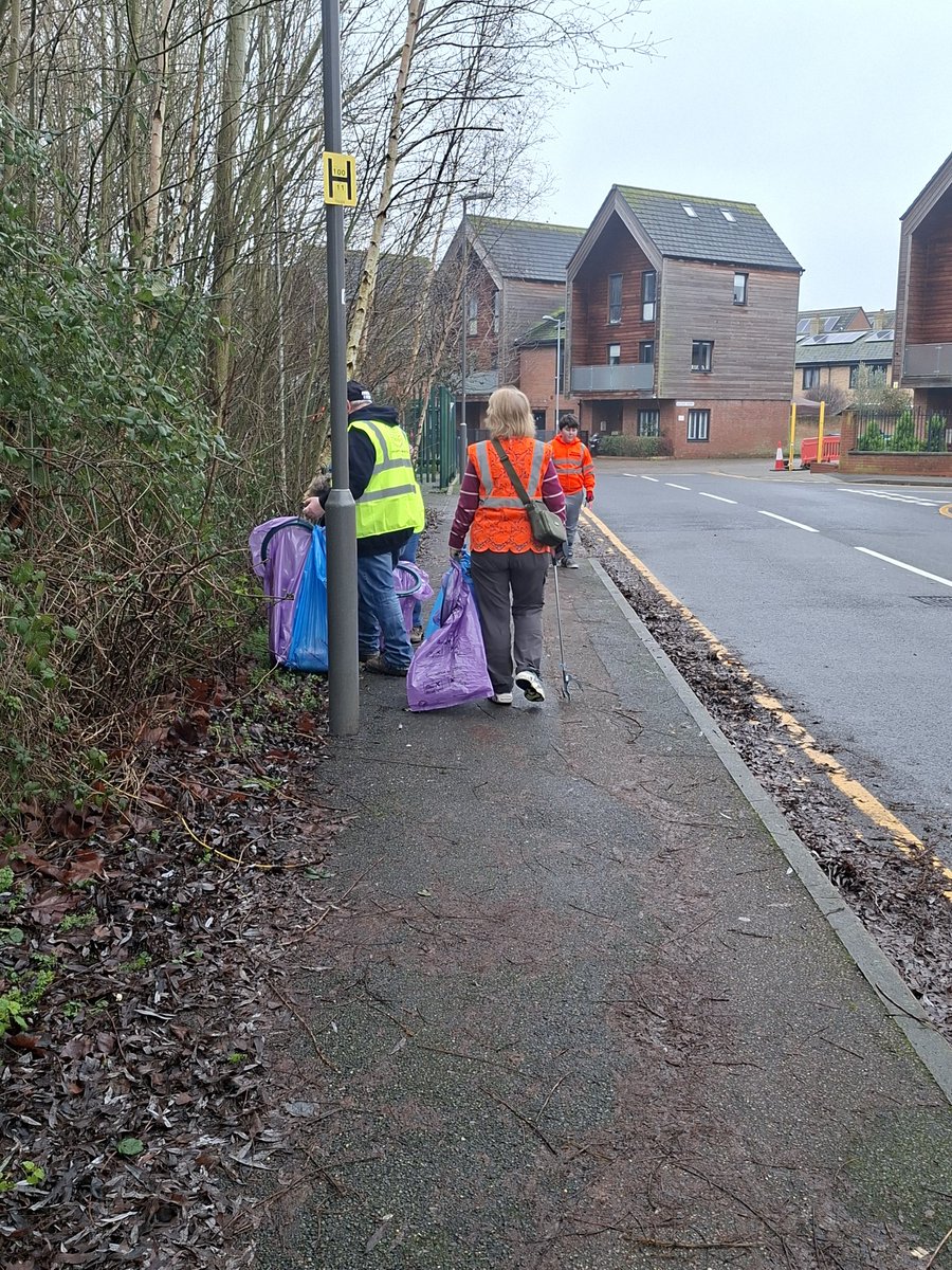 Dan's Community Group tweet media