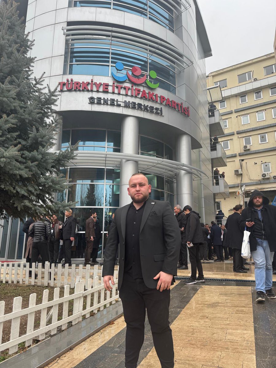 2. Olağan Kurultayımızda sarsılmaz irademizi ortaya koyduk, neticemizi aldık.

Partimiz, davamız ve ülkemiz için hayırlara vesile olsun.
<a href="/Ferhatyilmaz66/">Ferhat Yılmaz</a>