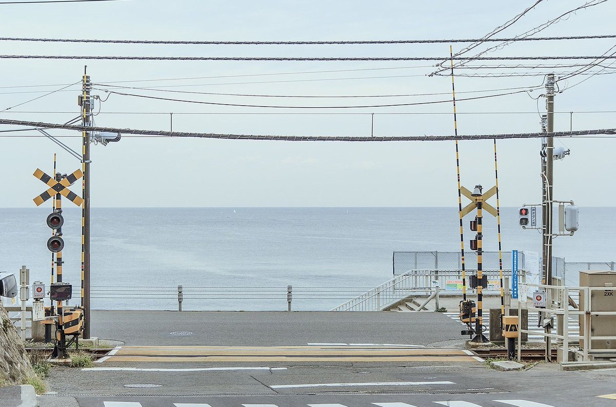 WittyWizzy's tweet image. バイトの時給が50円上がった 👩‍👧‍👧