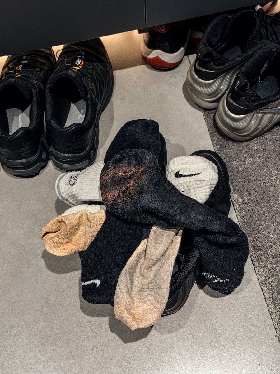 Like him tweet media