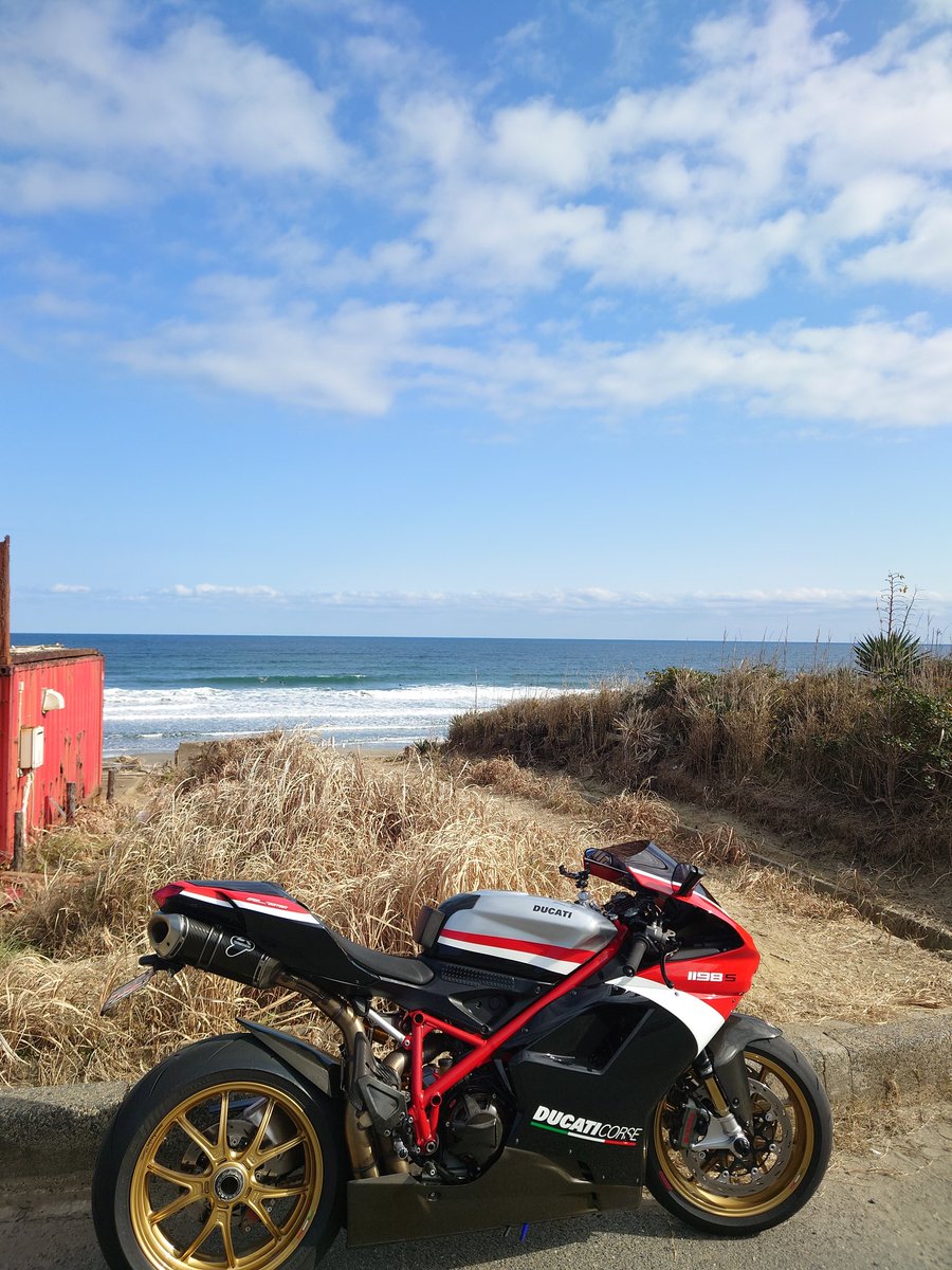 booboo_GG's tweet photo. 2026バイク初め
霞ヶ浦　北浦　大竹海岸と回ってきました
今年も無事故無違反で行きたいです https://t.co/6vZWisEtn8