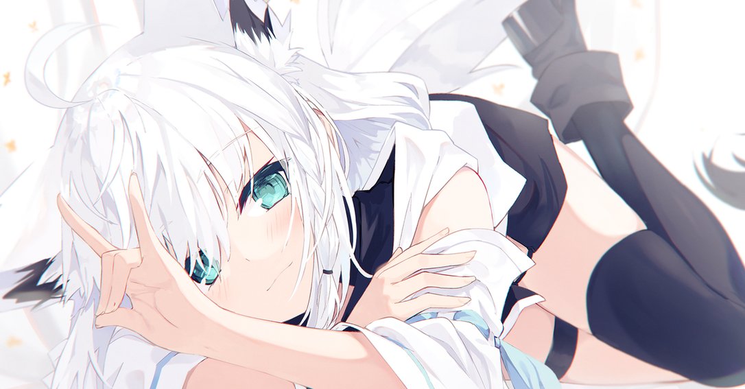 nardemerlo's tweet image. 新しい靴履いて出かけたら靴擦れした 🍵