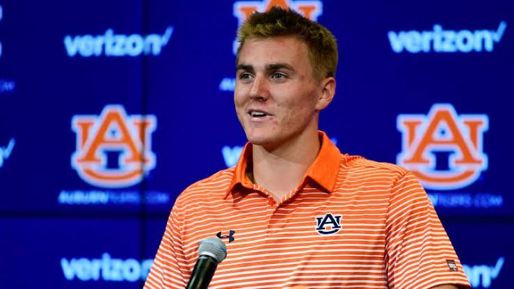 jrptigers's tweet photo. What other school could have not one but two QB’s this deep in the NFL playoffs?

Just Auburn being Auburn https://t.co/bInUu8fQVN