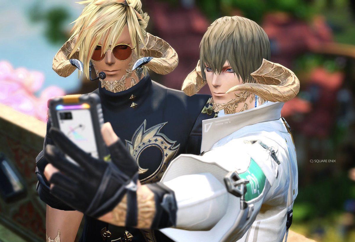 新しいミラプリを見せてもらったので一緒に写真撮った