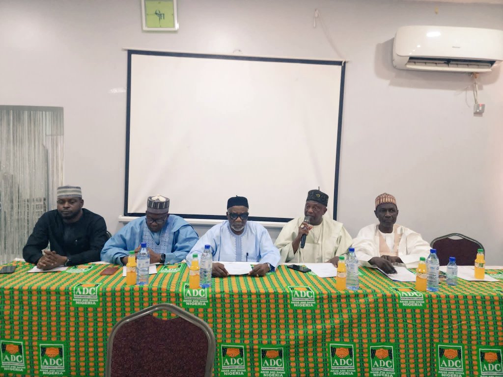 MusaUngogo_'s tweet photo. Today, I am leading the 4th round of a stakeholders dialogue with members of the ADC, Kano State chapter. This engagement is aimed at strengthening unity, reviewing our progress, and reinforcing our shared commitment to building a stronger and more inclusive party for the People. https://t.co/c7OWcShu6k